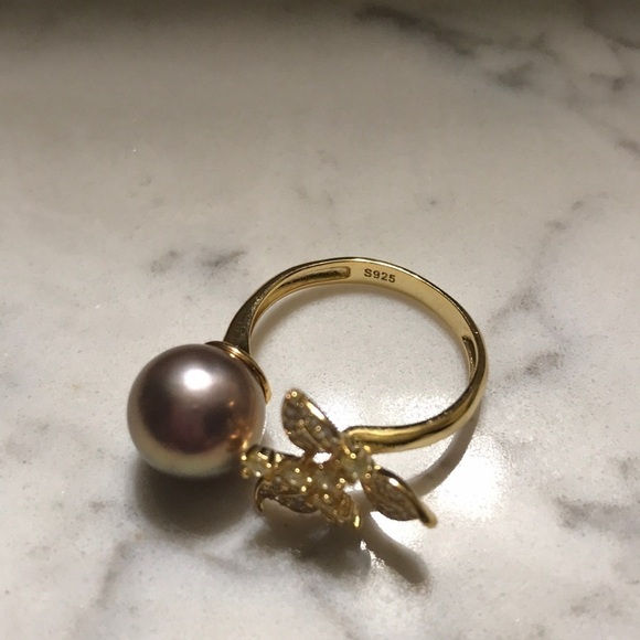 AAA 10.5mm Custom Made Genuine Pearl Clover Ring - Picture 12 of 15